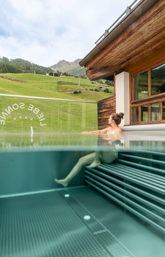 Pool Hotel Liebe Sonne Sölden
